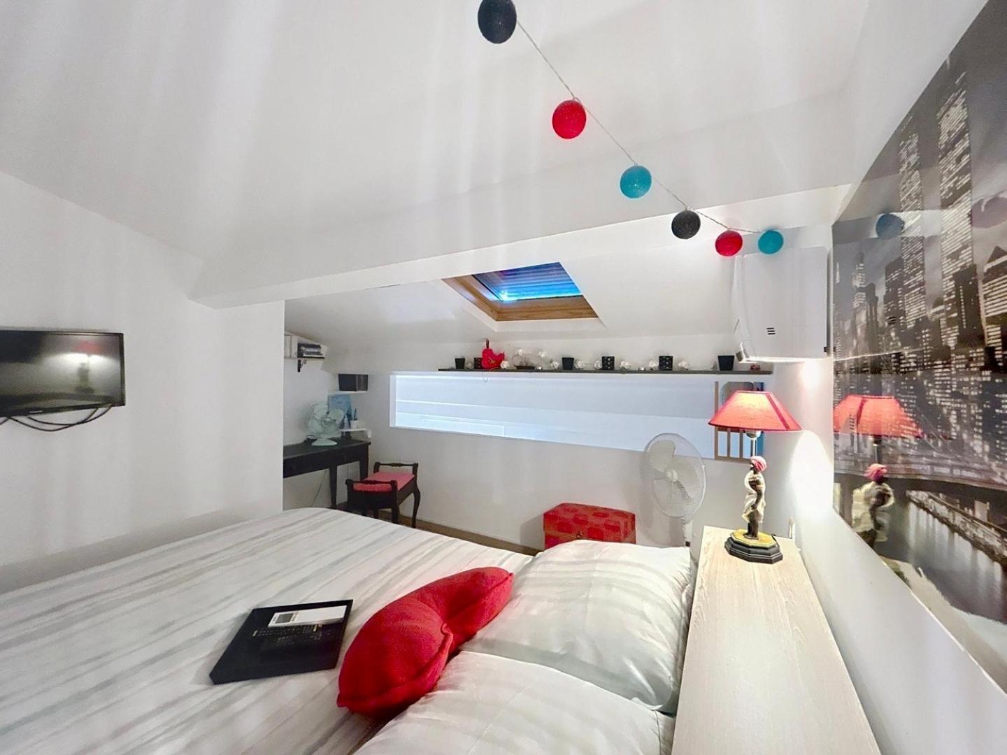 Sunny Duplex 4Pers 50M2 A 2Mn A Pieds Du Vieux Port Apartment Ла Сиота Екстериор снимка